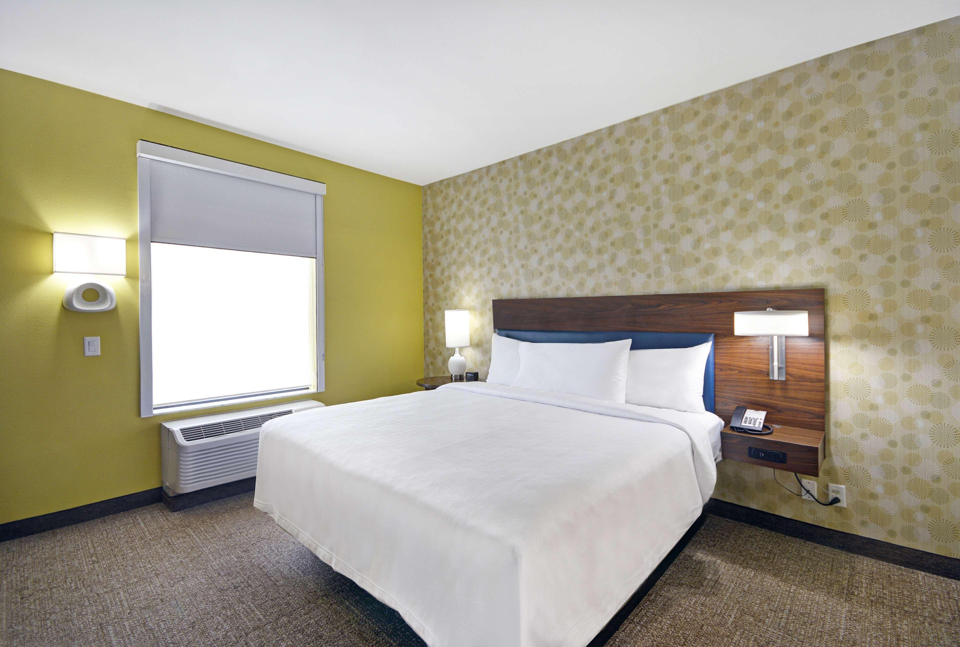 Home2 By Hilton Dallas Hotel 3*